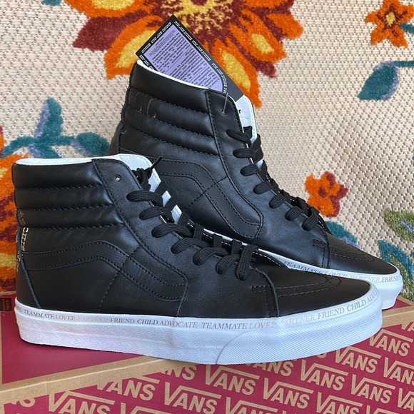 Vans Sk8-Hi Divine Black/True White Men’s sneakers leather - Picture 6 of 16